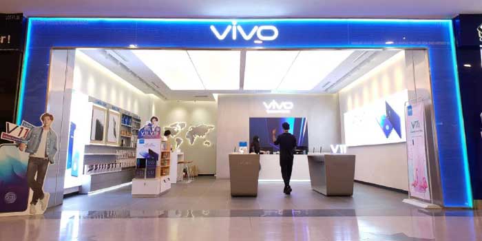 vivo receives massive supports from their Sunway Pyramid concept store opening