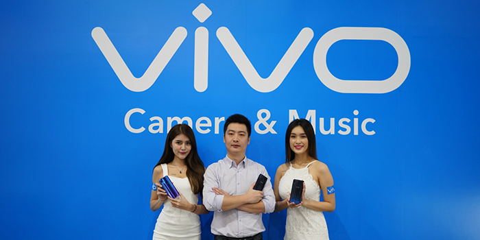 VIVO V11 AI SMARTPHONE LAUNCHES IN SINGAPORE AT SITEX 2018 TO GREAT SUCCESS