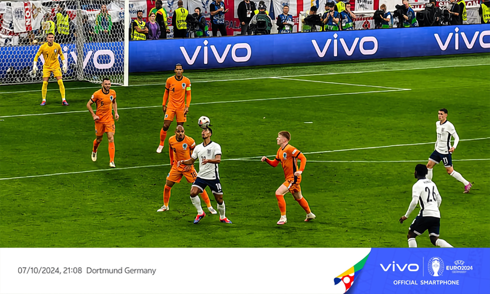 vivo V30 Series at the UEFA EURO 2024™ Closing Ceremony: A Celebration of Community and Sport