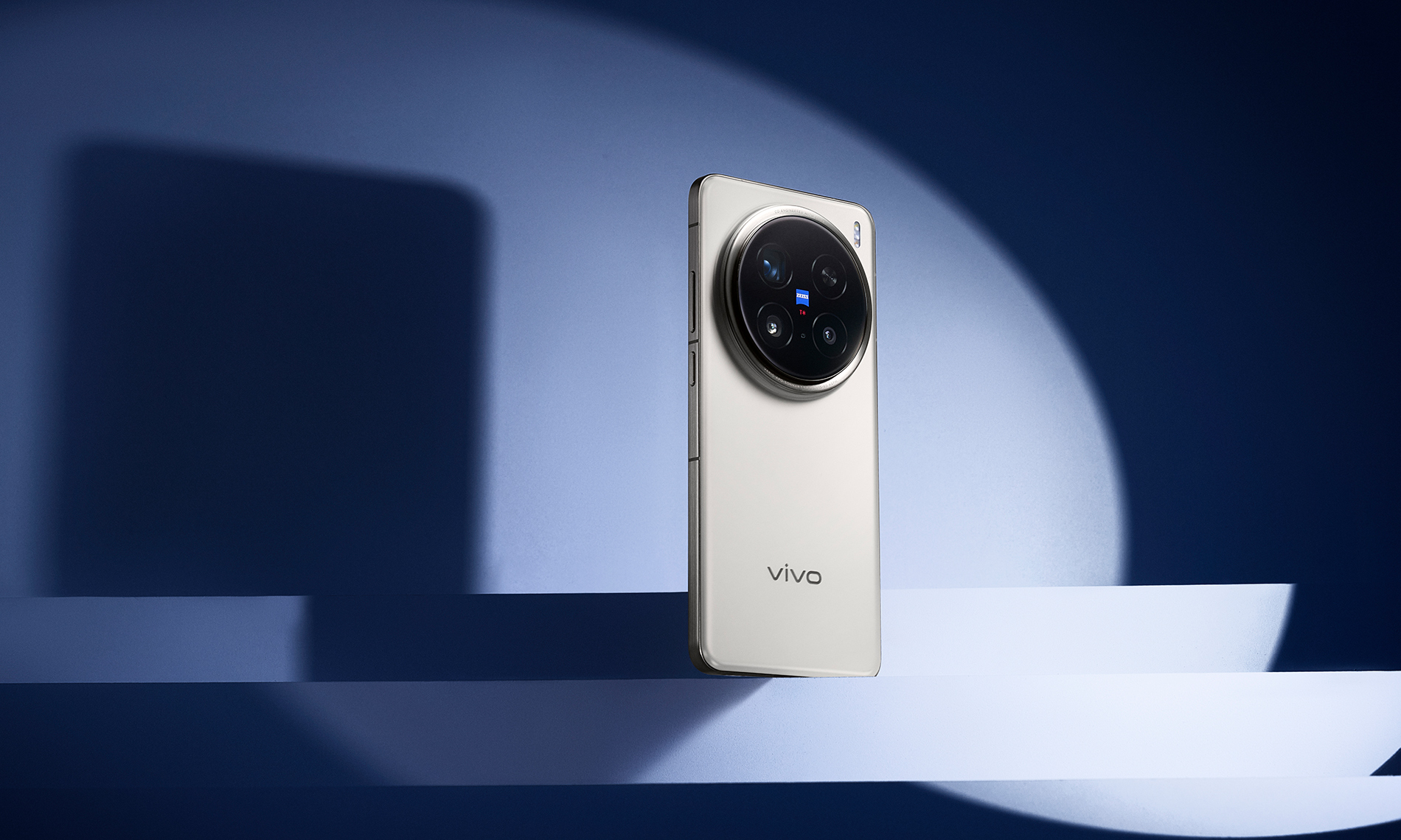 vivo X200 Series dan ZEISS Terus Berinovasi Melampaui Ekspektasi untuk Para Penggemar Fotografi Mobile