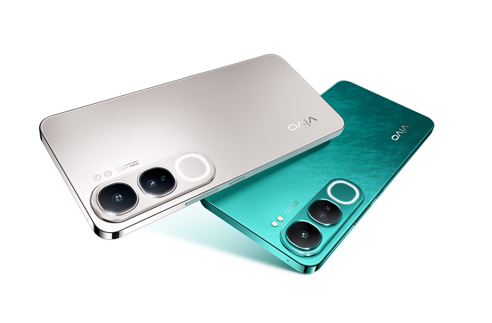 V40 Lite