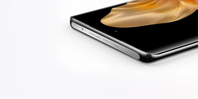 vivo V30 雅致黑，配備 3D 曲面螢幕