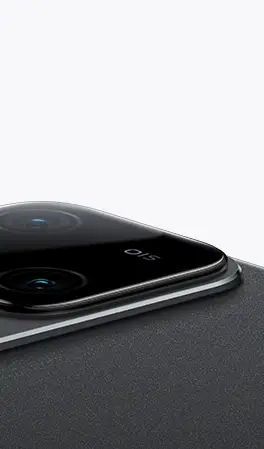 vivo V30 雅致黑，採用一體式雲階設計