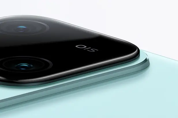 vivo V30 波漾青，採用一體式雲階設計