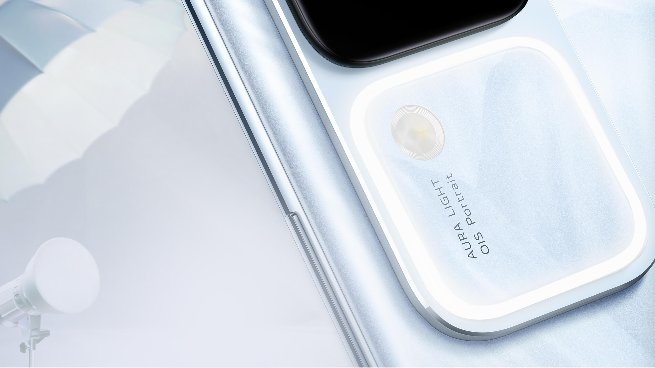 vivo V30 可拍攝工作室等級的柔光燈人像