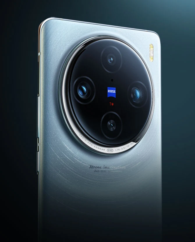 vivo X100 Pro-ZEISS 1-inch Main Camera+vivo V3 Chip | vivo Malaysia