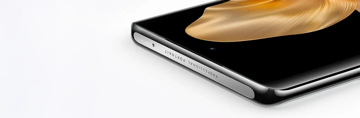 vivo V30 雅致黑，配備 3D 曲面螢幕