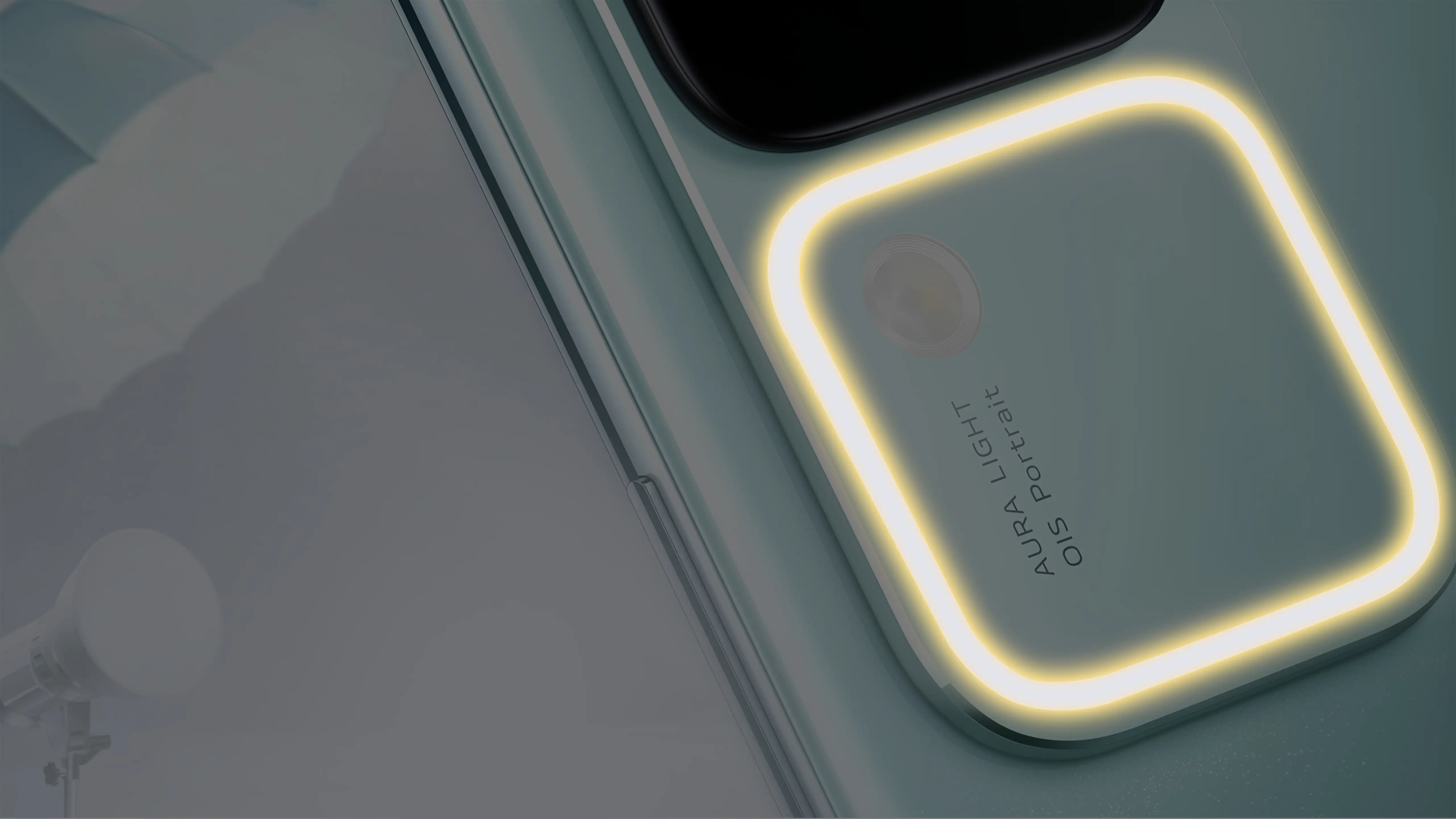 vivo V30 可拍攝工作室等級的柔光燈人像