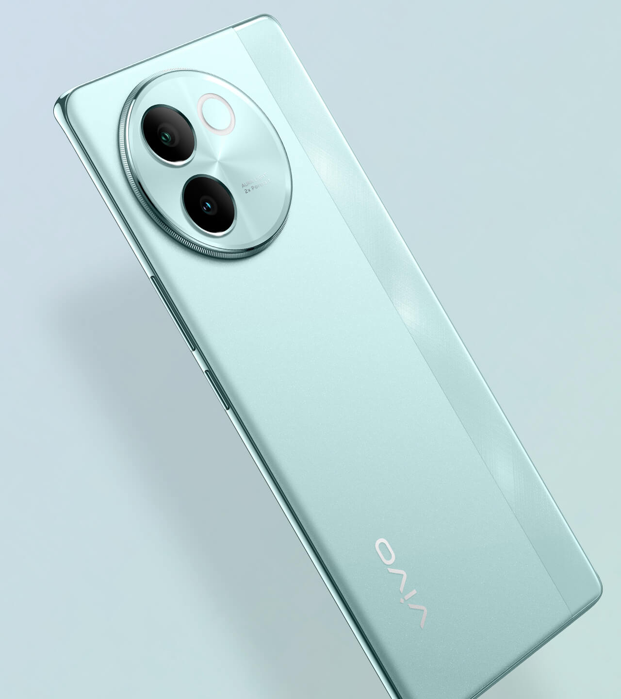 vivo V30e in sunny green