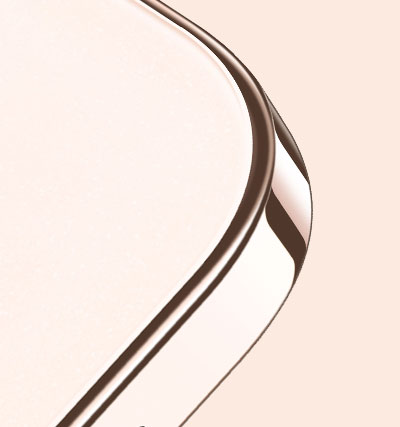 vivo Y28 в цвете «розовое золото» с высокоглянцевой металлической рамкой