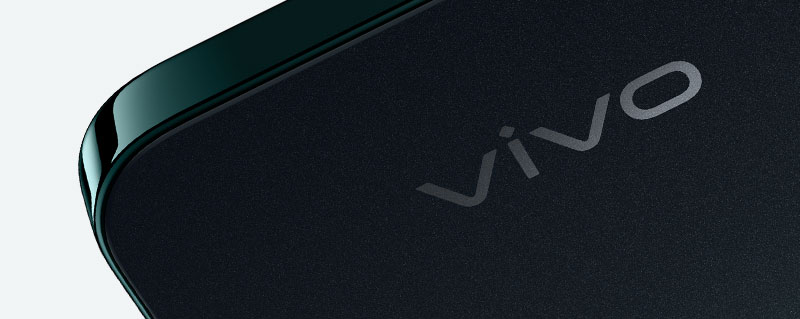 瑪瑙綠色 vivo Y38 5G 配備金屬亮澤框架