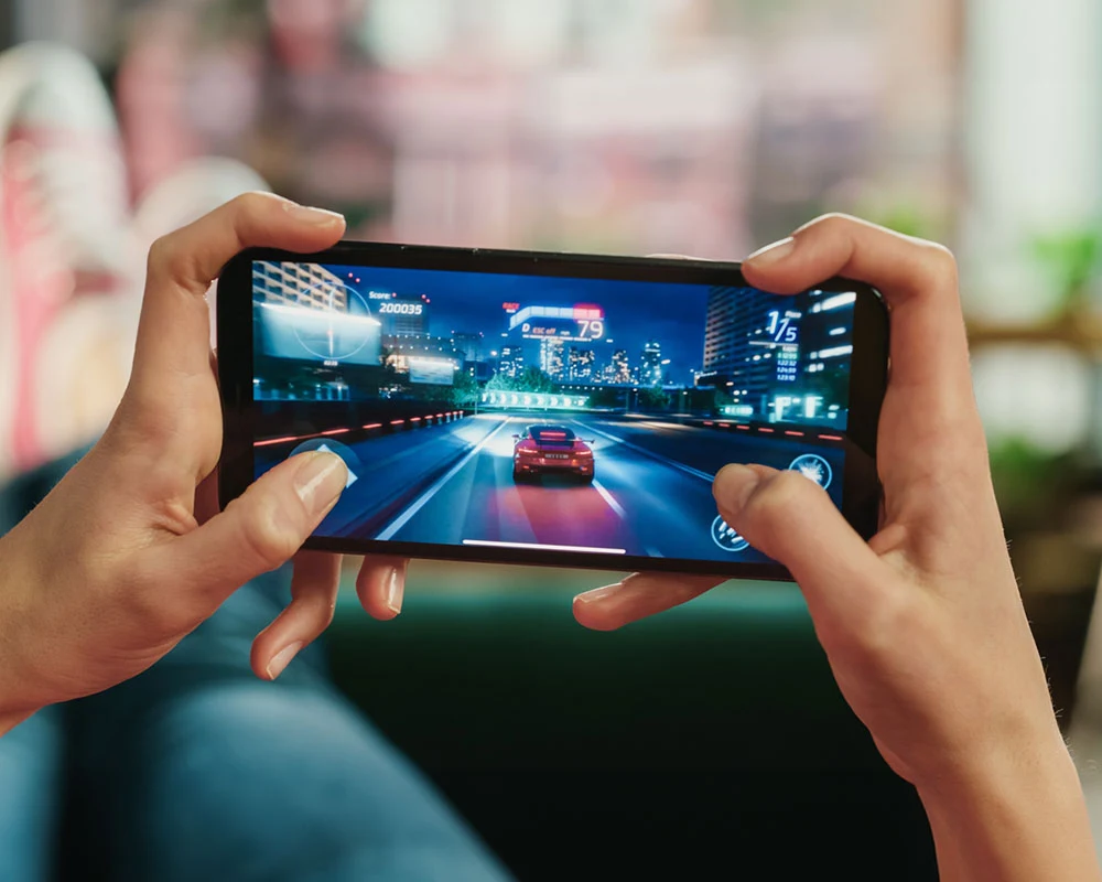 هاتف Y28 من vivo مع توطين الصوت