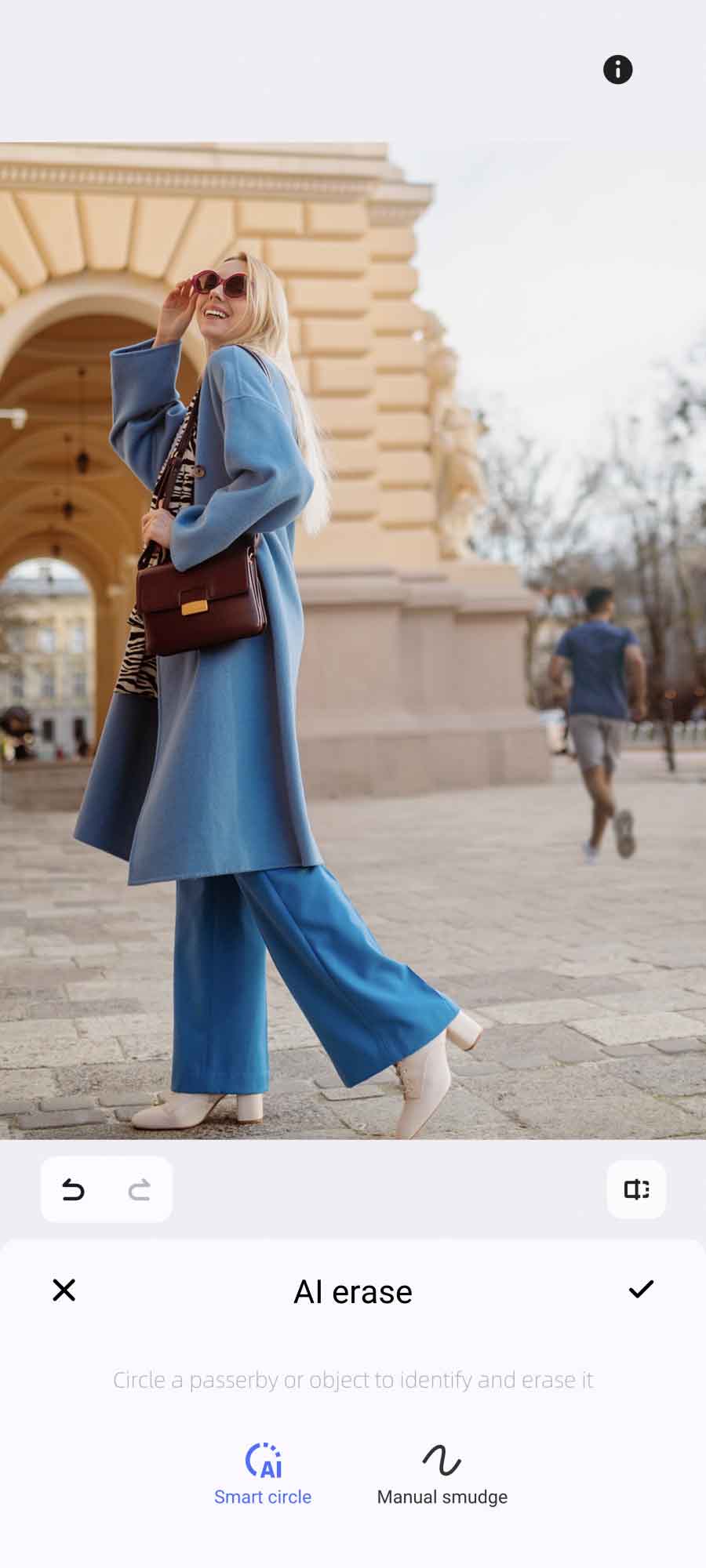 ตัวอย่างภาพจาก vivo V40 Pro โดยใช้ฟังก์ชันยางลบ AI