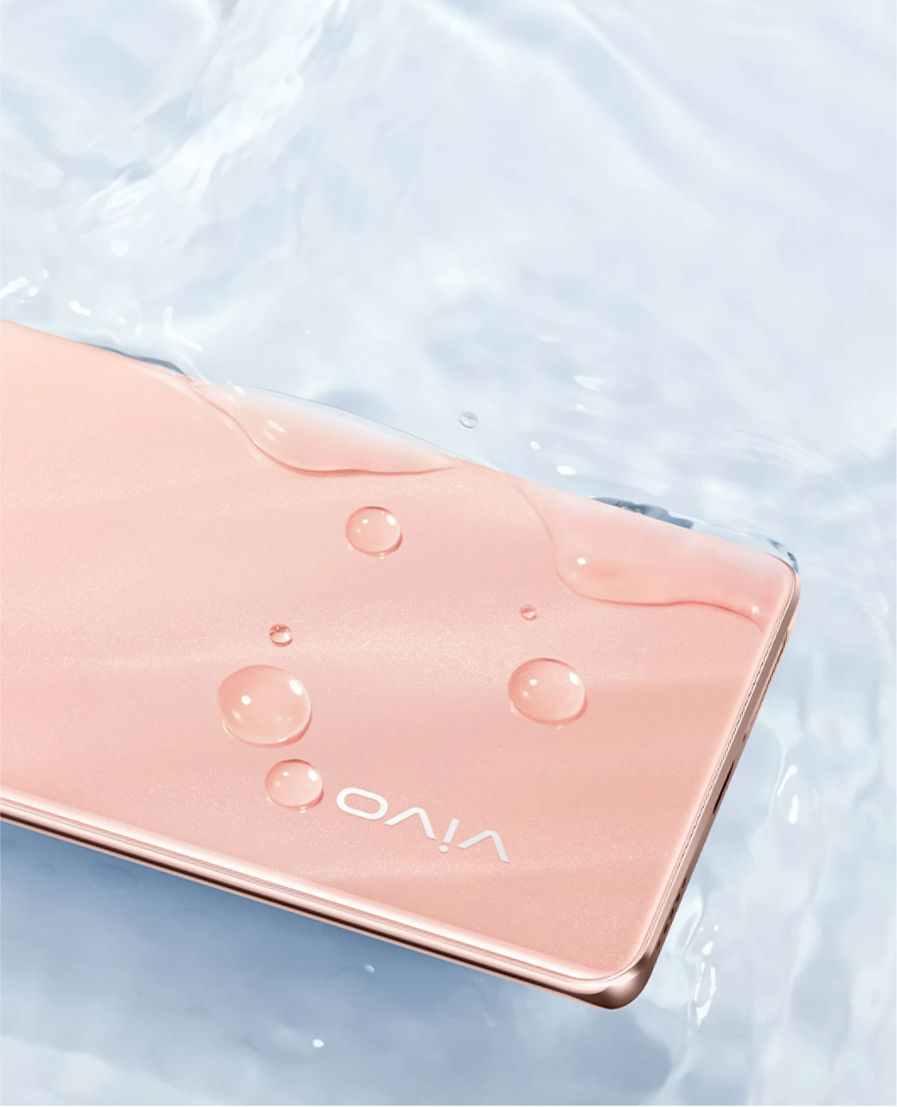 vivo V40 with IP68 & IP69 dust and water resistance