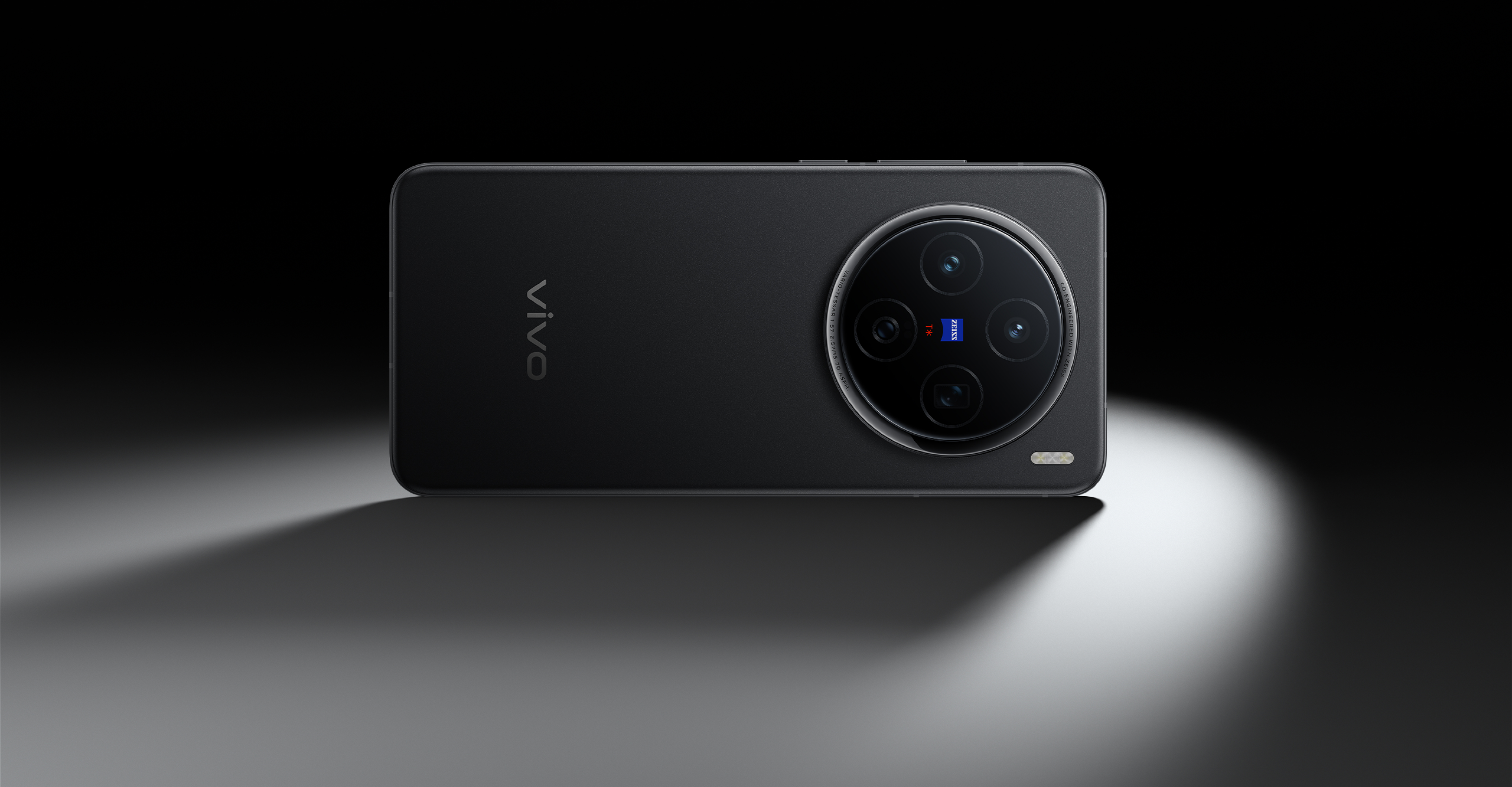 vivo X200，午夜黑