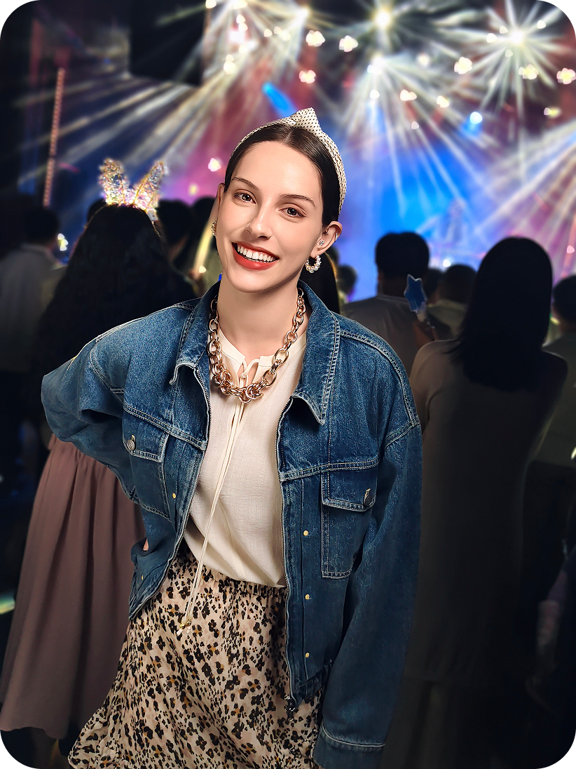 Street Portrait taken with vivo V60 using ZEISS 35mm focal length