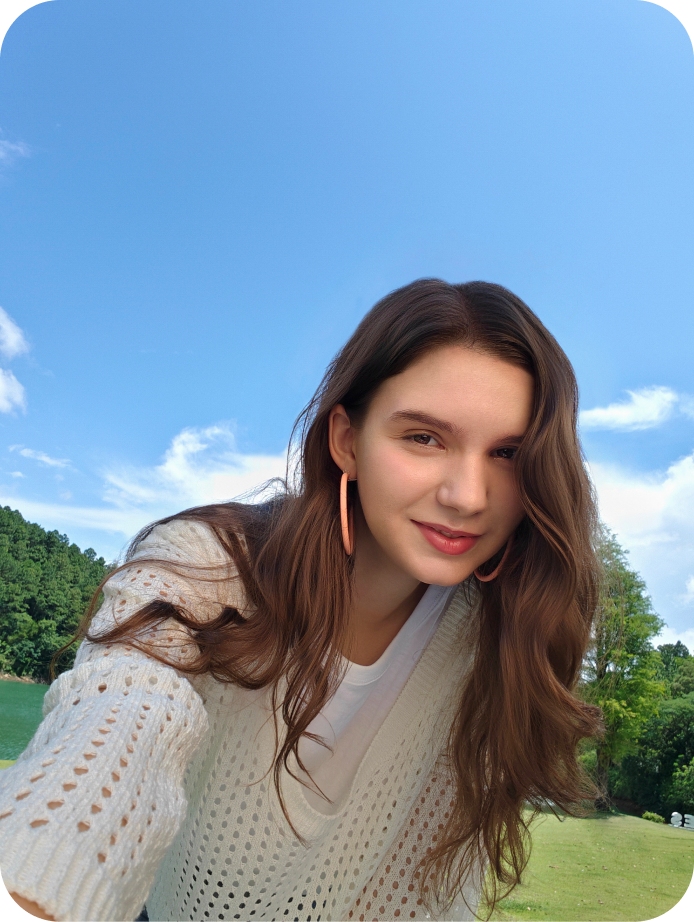 vivo V60 with 50 MP ZEISS Group Selfie Camera