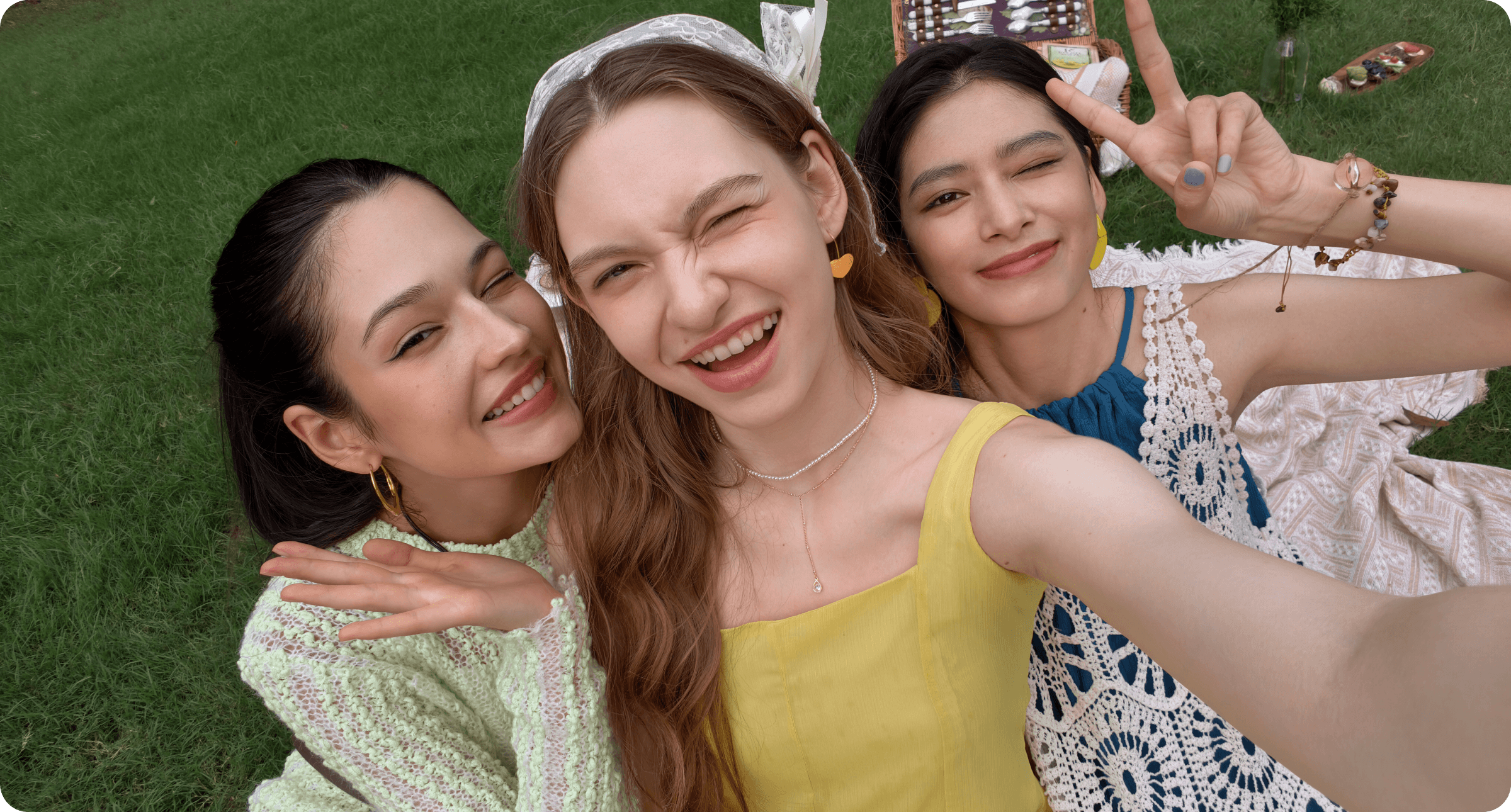 ultra-clear portrait taken with vivo X300 using front camera