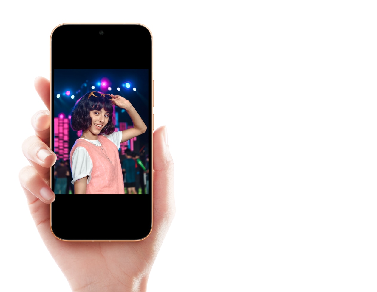 vivo V80 with 50MP ZEISS Super Telephoto camera