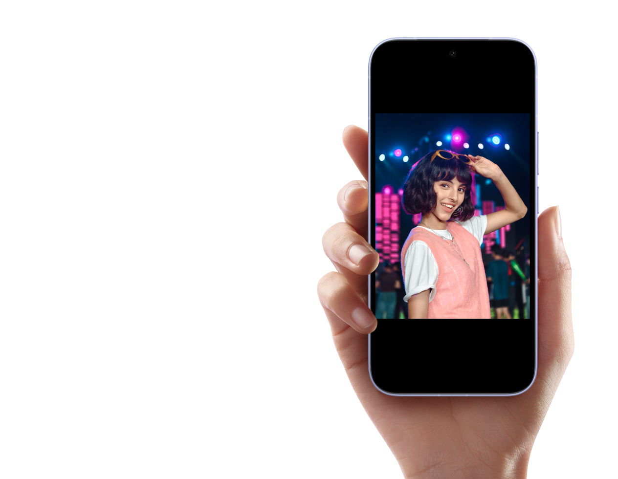vivo V80 with 50MP ZEISS Super Telephoto camera